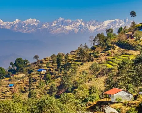 Readers' Favorite Community Travel Experiences: Genuine Encounters That Support Everyone